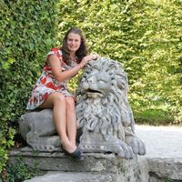 Michaela Schuster的照片