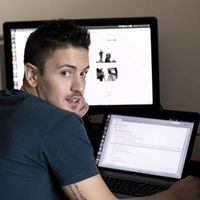 Angelos Angelidakis的照片