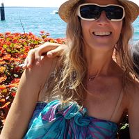 Karine valognes的照片