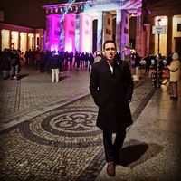 MO's  Laalioui的照片