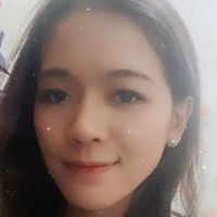 Santi Aryani's Photo