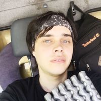 ILLIA Melnychuk的照片