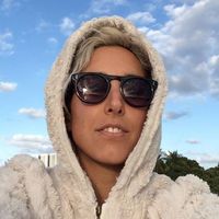 Nina Sarnelle的照片