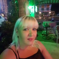 Oxana Devere的照片