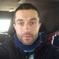 Márton Mecséri的照片