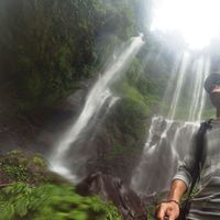 Putu  Sudartama的照片