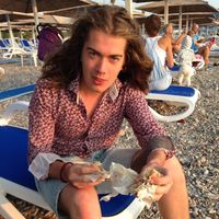 Péter Rázga的照片