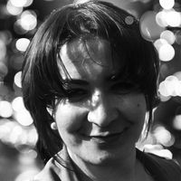 Nihan Demirbek's Photo