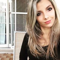 Julia Screti的照片