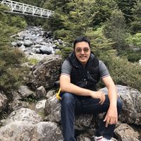 Surya Surya的照片