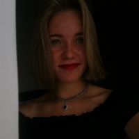 Sunday Holland's Photo