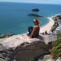 Florine Henneberg的照片