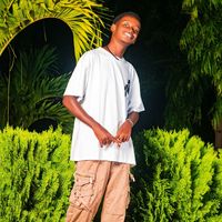 Mwaniki Solomon的照片