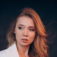 Lyubov Kadebskaya的照片