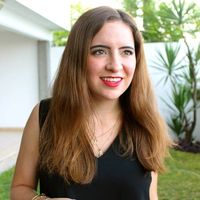 Andrea Alcalá的照片