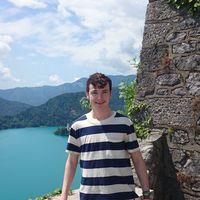 Gavin Clarke的照片