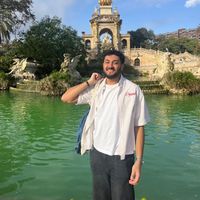 Mani Mokhtar's Photo