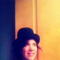 Sabrina Mauregui的照片