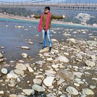 Aman Giri  Goswami的照片