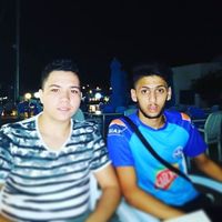 Amir Kouraichi的照片