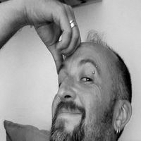 Ralph Capper的照片