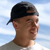 Cristobal Araya's Photo