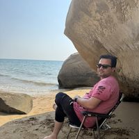 Araad Zandi的照片