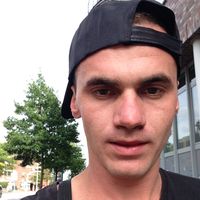 Endri Guxholli的照片