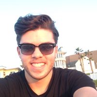 Broderick Higby的照片