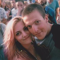 L. Bobby Gard-Storry的照片