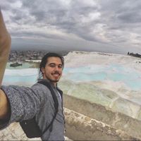 Gökhan Tok的照片