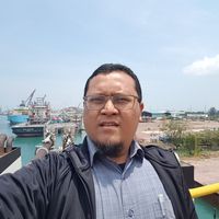 Fotos de Angga Saputro