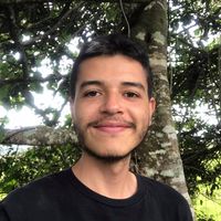 Luis  Anchia的照片