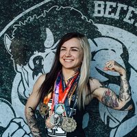 Oksana Kuznetsova's Photo