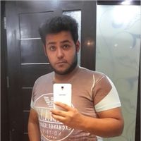 piyush kapoor的照片