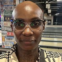 Awuor Okola的照片