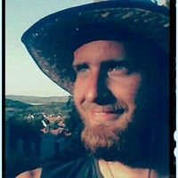 Gergely Grubits的照片