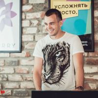 Oleg Poliakov's Photo