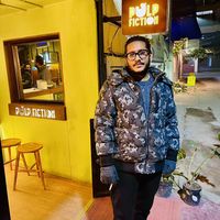 Zeeshan khan's Photo