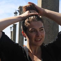 Claire Sanford的照片