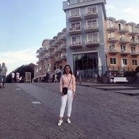 Le foto di Nazgul Esengulova