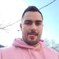 Zdjęcia użytkownika Adrien Montréal