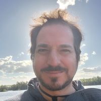 Le foto di Christopher Hay