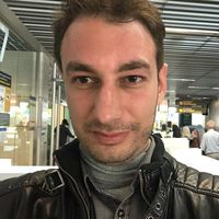 Adriano Martínez的照片