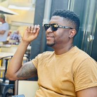 Vuyo Grootboom的照片