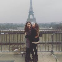 Ione Barton的照片