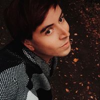 Peter Csakvari的照片