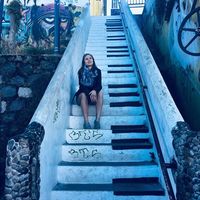 Stephanie Samsara的照片