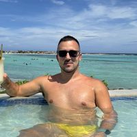 Adrian Reyes's Photo