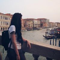 Nadia Leiva的照片